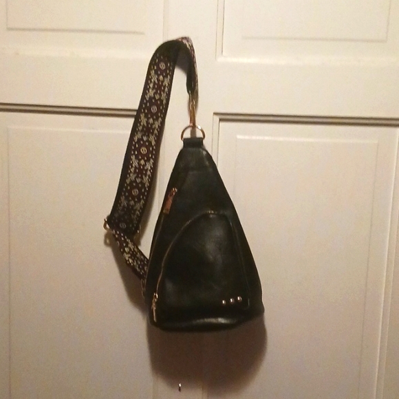 Pretty Simple Handbags - Pretty Simple, Austin Black Slingback.